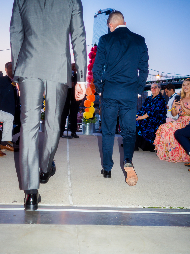 Illustration for article titled A NATE AND PETER WEDDING